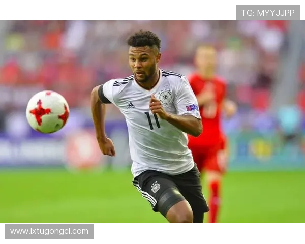 鲁伊斯国家队首秀表现出色，助力球队取得重要进展