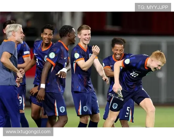 挪威足球超级联赛冠军归属揭晓，博德闪耀强势登顶