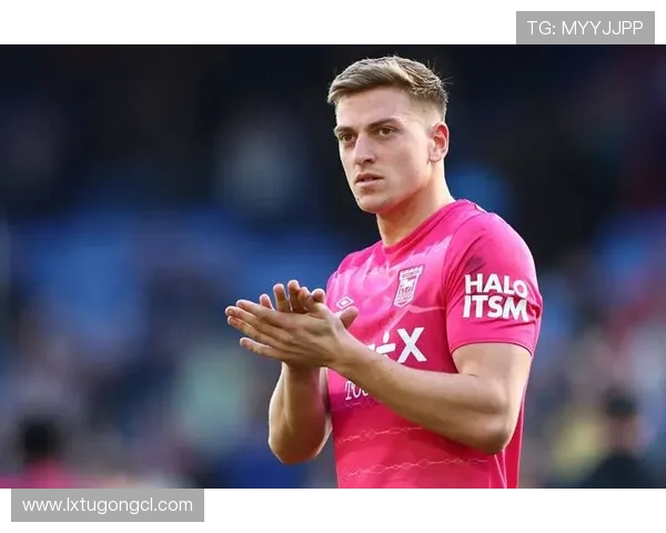 切尔西主帅执教稳定性受到质疑,球队赛季表现面临关键考验 切尔西主帅执教稳定性受到质疑,球队赛季表现面临关键考验