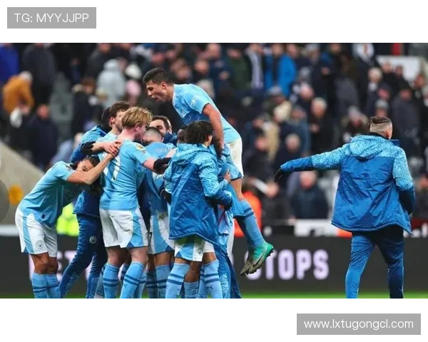 曼城比赛节奏失衡问题凸显,进攻强势难掩整体稳定性承压 曼城比赛节奏失衡问题凸显,进攻强势难掩整体稳定性承压