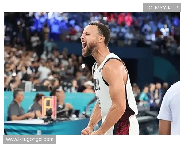 科比中投与无球跑位压制库里三分空间